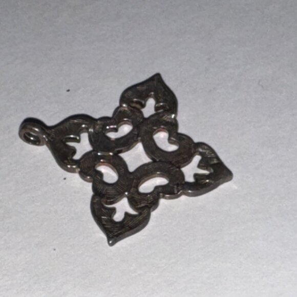 Sterling Silver Fleur De Lis Pointed Square Pendant - Picture 13 of 15